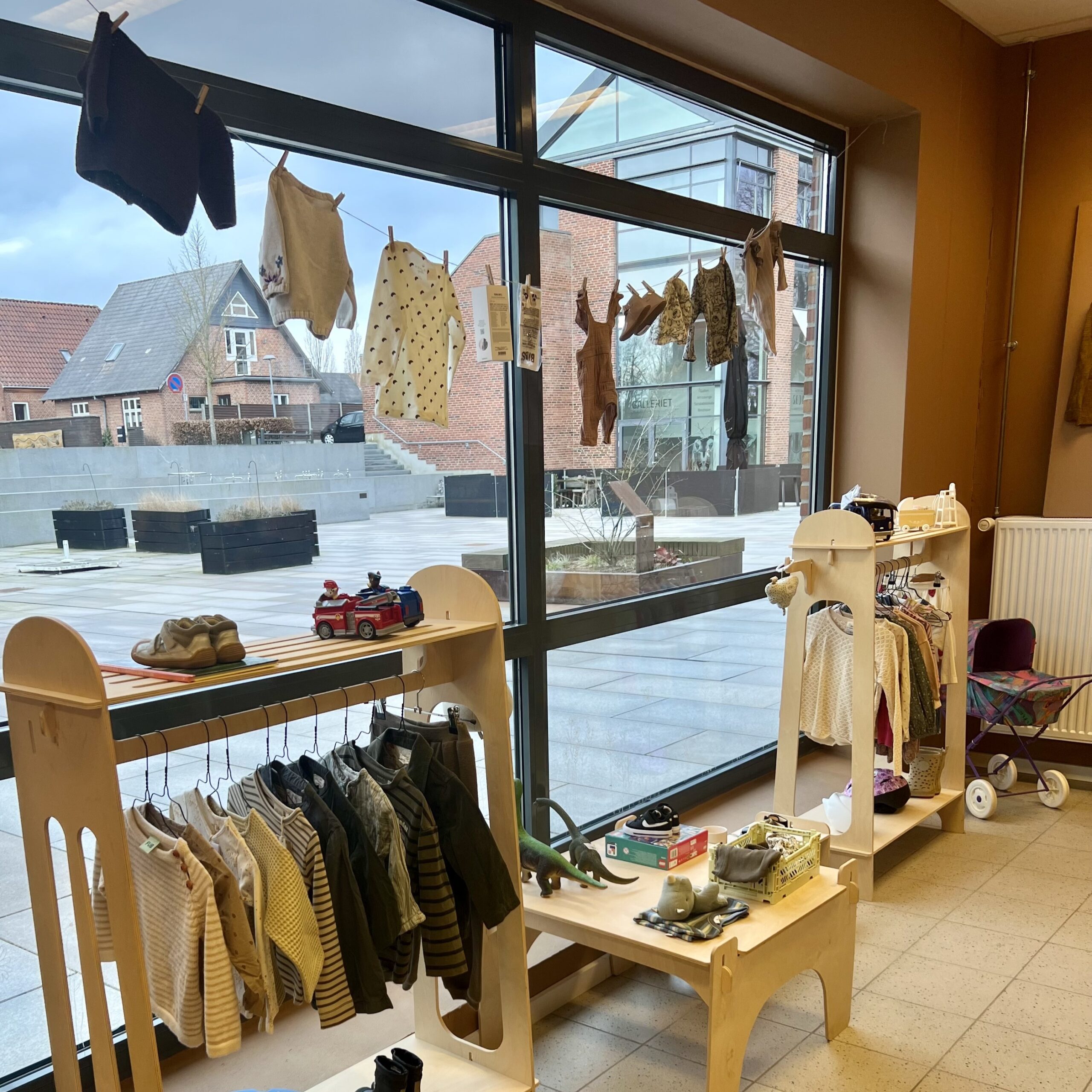 butikker i jelling
