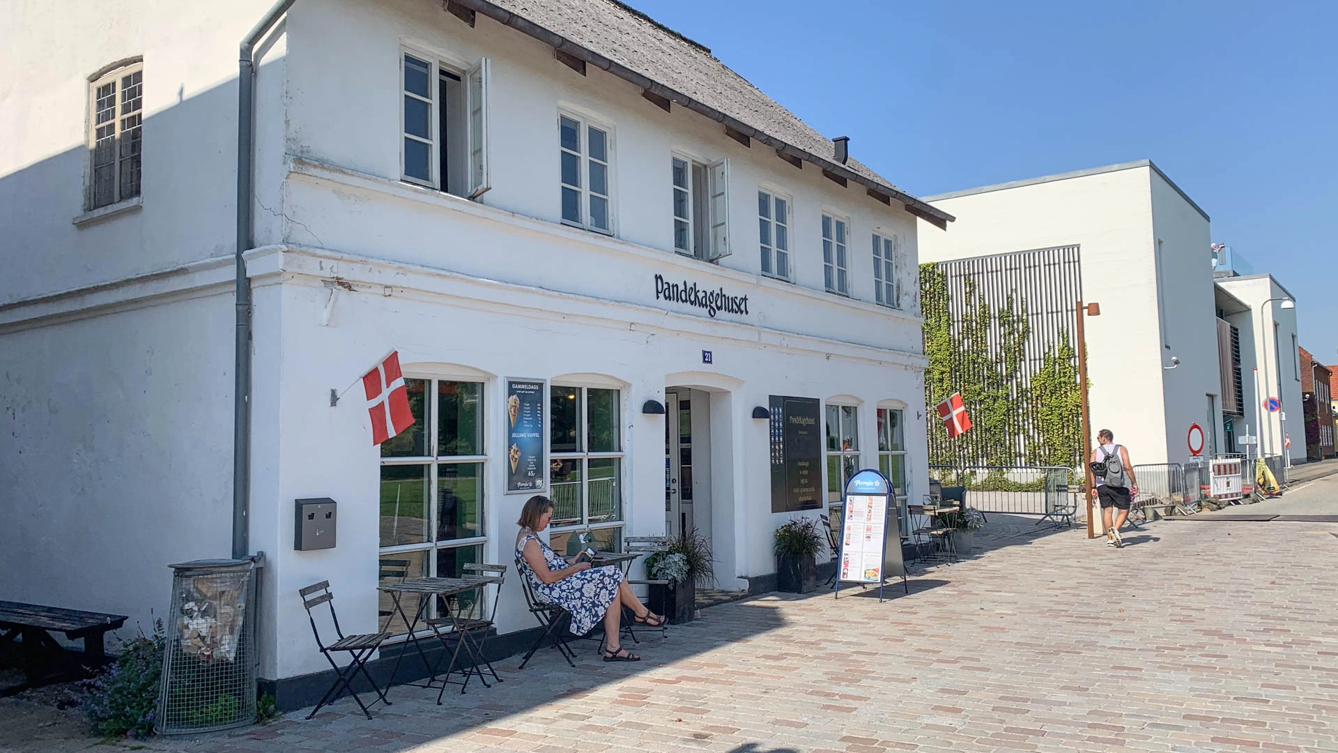 Pandekagehuset Pandekagehuset Jelling